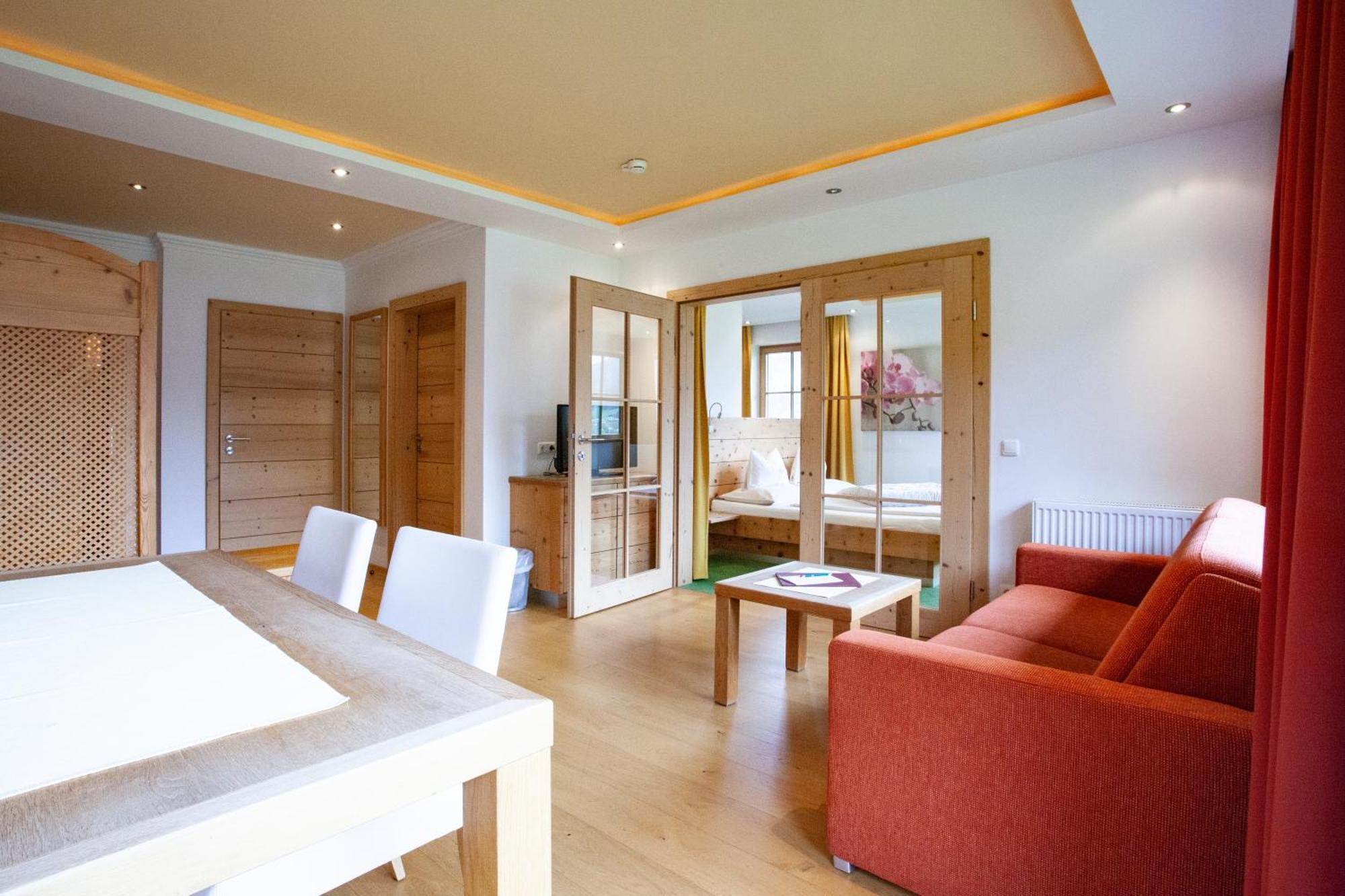 Naturresort Senningerhof Bramberg am Wildkogel Extérieur photo